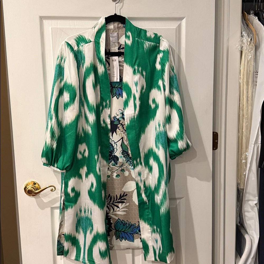 Chico's Green and White Reversible Patterned Kimono